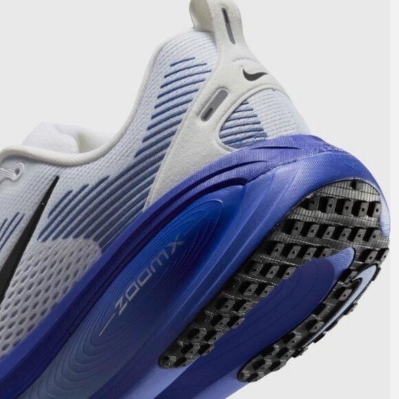 Nike Air Zoom Vomero 18 Men‘s SZ- 12M "EXPEDITE SHIPPING" - Picture 6 of 8